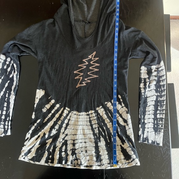 Grateful Dead tie dye custom handmade lightweight hoodie - Picture 5 of 10